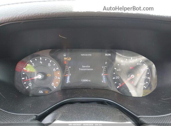 3C4NJDBNXTT163099 2026 JEEP COMPASS Red Vista de los asientos traseros