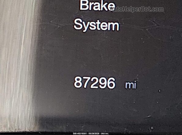 3C4NJDCB0JT246042 2018 JEEP COMPASS Silver 