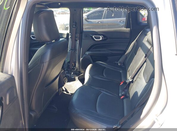 3C4NJDCB0NT144052 2022 JEEP COMPASS Silver Vista de la etiqueta del VIN