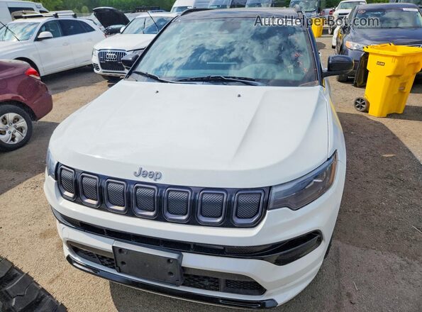 3C4NJDCB0NT157044 2022 JEEP COMPASS White Դիմացի տեսք