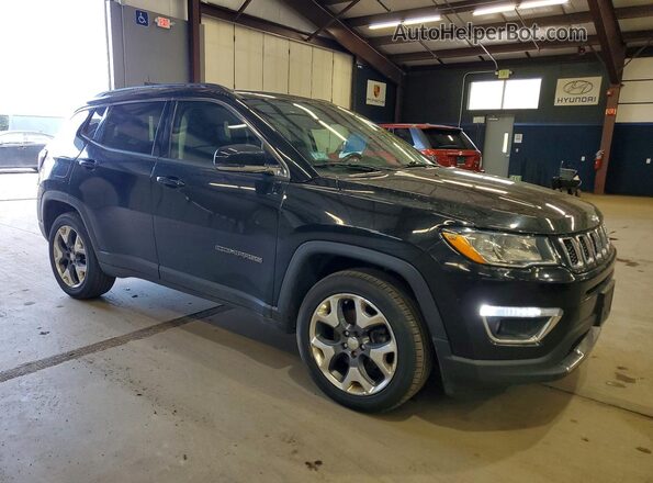 3C4NJDCB1JT113130 2018 JEEP COMPASS Black 