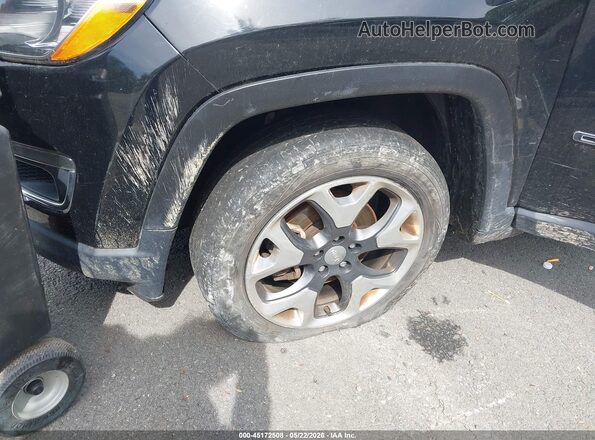 3C4NJDCB1JT436335 2018 JEEP COMPASS Black Front view