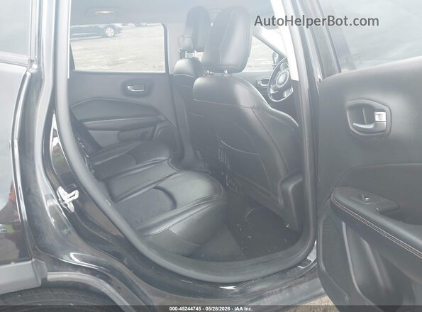 3C4NJDCB1LT233433 2020 JEEP COMPASS Black Vista de la etiqueta del VIN