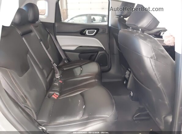 3C4NJDCB1NT111822 2022 JEEP COMPASS Серый Вид наклейки с VIN-кодом