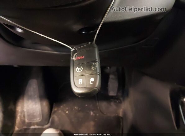 3C4NJDCB2KT666273 2019 JEEP COMPASS Синий Вид панели приборов