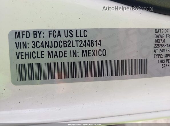 3C4NJDCB2LT244814 2020 JEEP COMPASS White Vista del compartimento del motor