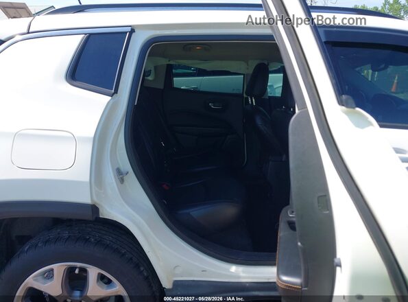 3C4NJDCB2MT523746 2021 JEEP COMPASS White Вид наклейки з VIN-кодом