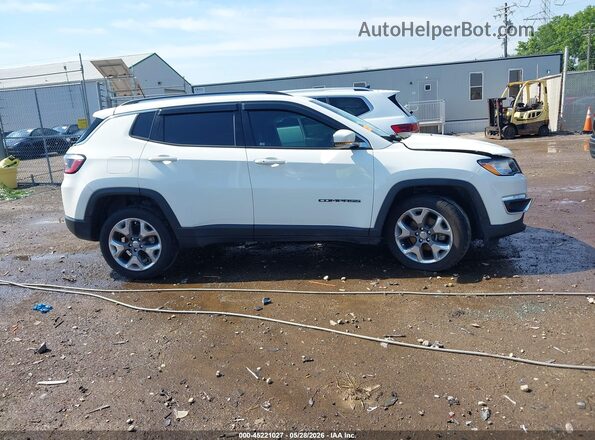 3C4NJDCB2MT523746 2021 JEEP COMPASS White Вид задньої частини салону