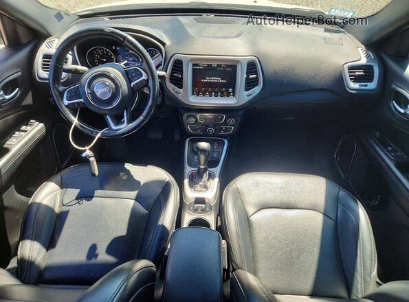 3C4NJDCB3LT137884 2020 JEEP COMPASS White Widok deski rozdzielczej