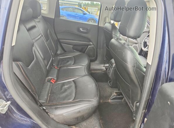 3C4NJDCB3LT151932 2020 JEEP COMPASS Blue Widok tylnych siedzeń