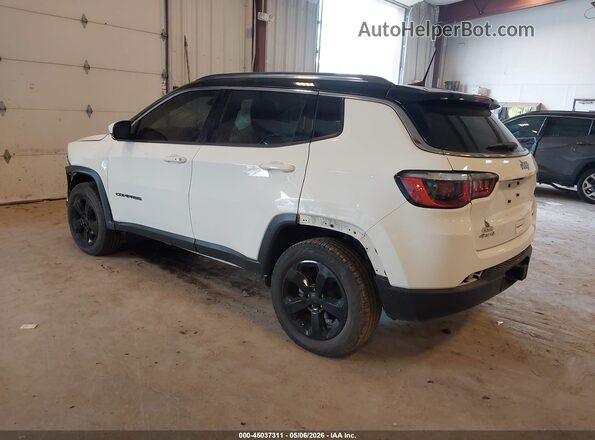 3C4NJDCB4JT373814 2018 JEEP COMPASS White Rear left