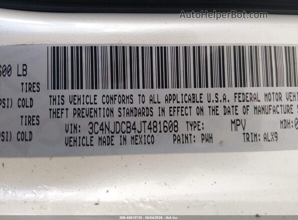 3C4NJDCB4JT481608 2018 JEEP COMPASS White Вид підкапотного простору