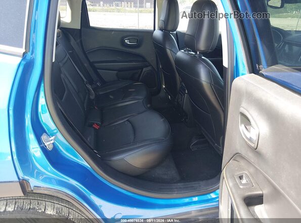 3C4NJDCB4KT695922 2019 JEEP COMPASS Blue 