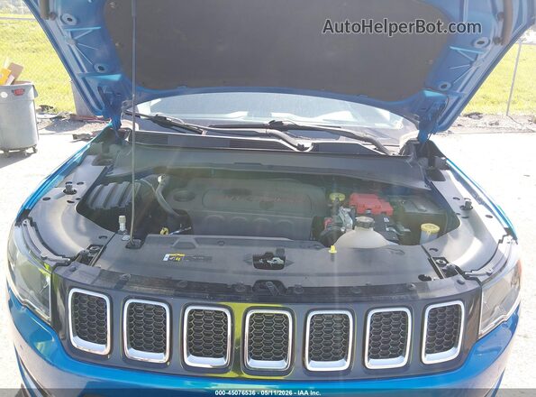 3C4NJDCB4KT695922 2019 JEEP COMPASS Blue 