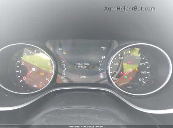 3C4NJDCB4KT761448 2019 JEEP COMPASS Green Widok tylnych siedzeń