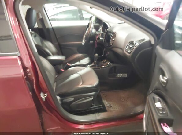 3C4NJDCB4MT550737 2021 JEEP COMPASS Burgundy წინა სალონის ხედი