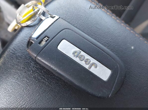 3C4NJDCB5KT638418 2019 JEEP COMPASS Black Vista del salpicadero
