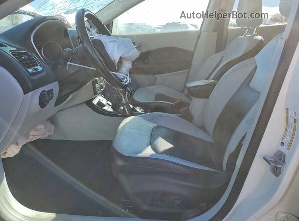 3C4NJDCB5LT146764 2020 JEEP COMPASS White Front interior view