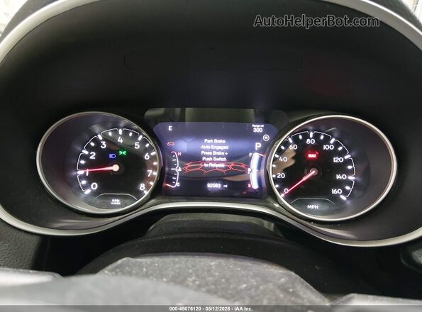 3C4NJDCB5LT159742 2020 JEEP COMPASS Black 