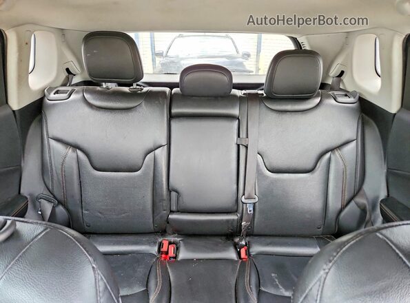 3C4NJDCB5LT196614 2020 JEEP COMPASS Black Հետևի նստատեղերի տեսք