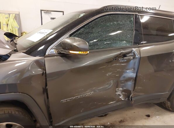 3C4NJDCB8LT238838 2020 JEEP COMPASS Серый Вид спереди