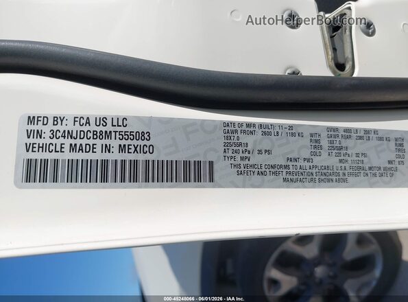3C4NJDCB8MT555083 2021 JEEP COMPASS White ძრავის განყოფილების ხედი