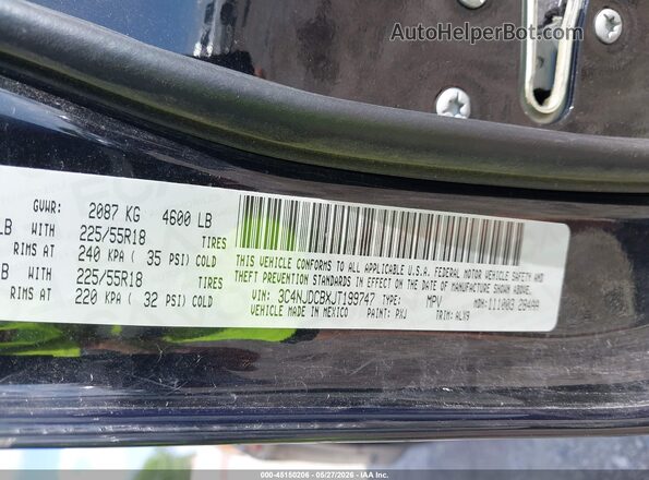 3C4NJDCBXJT199747 2018 JEEP COMPASS Черный Вид подкапотного пространства