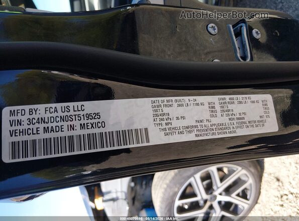 3C4NJDCN0ST519525 2025 JEEP COMPASS Black 