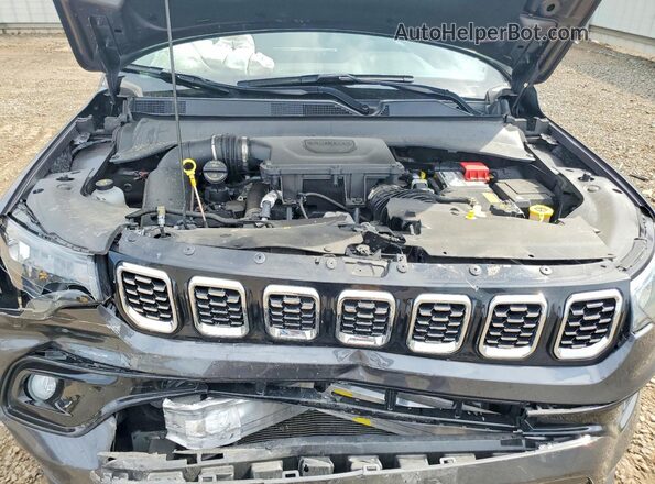 3C4NJDCN1RT151463 2024 JEEP COMPASS Угольный Вид задней части салона