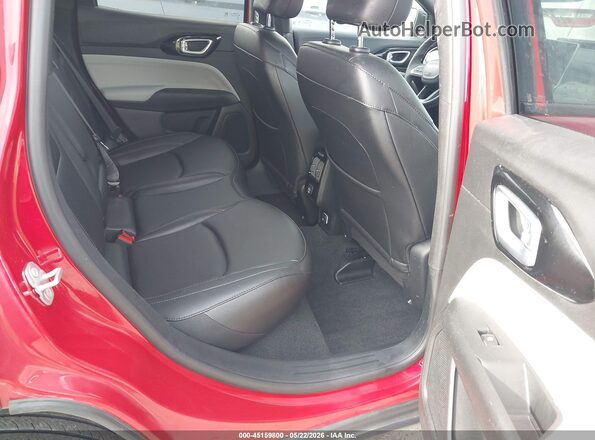 3C4NJDCN1RT600172 2024 JEEP COMPASS Red VIN sticker view