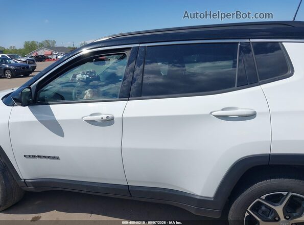 3C4NJDCN2RT104961 2024 JEEP COMPASS Белый Вид задней части салона