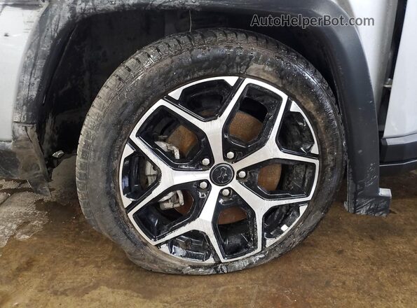 3C4NJDCN2ST510972 2025 JEEP COMPASS Silver 