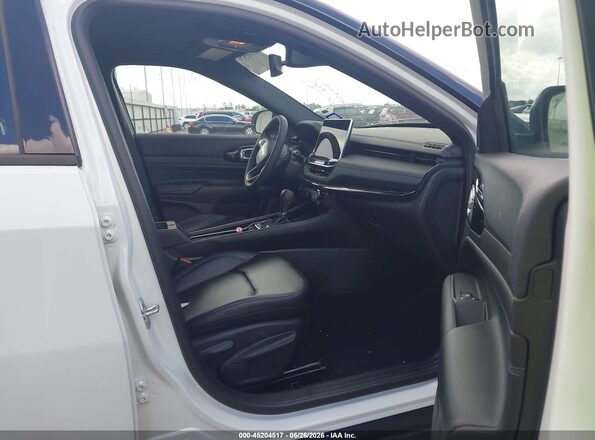 3C4NJDCN4TT225191 2026 JEEP COMPASS Белый Вид салона спереди