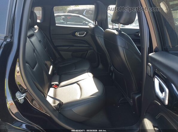 3C4NJDCN5RT159646 2024 JEEP COMPASS Black VIN კოდის სტიკერის ხედი