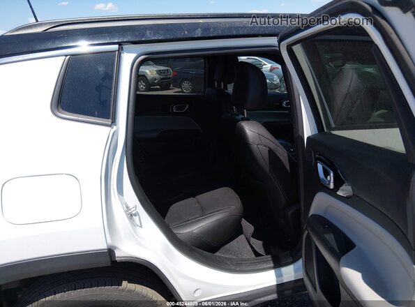 3C4NJDCN5RT592920 2024 JEEP COMPASS White Вид наклейки з VIN-кодом