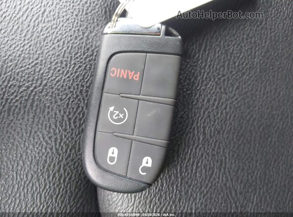 3C4NJDCN8RT127161 2024 JEEP COMPASS White Dashboard view