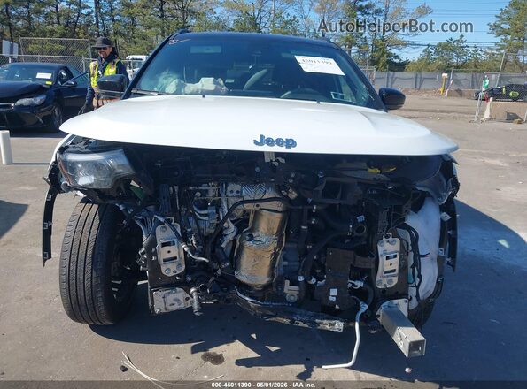 3C4NJDCN8RT592832 2024 JEEP COMPASS White Вид спереду