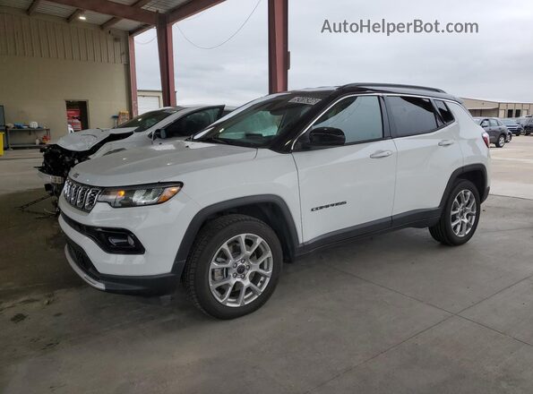 3C4NJDCN8ST507946 2025 JEEP COMPASS White 