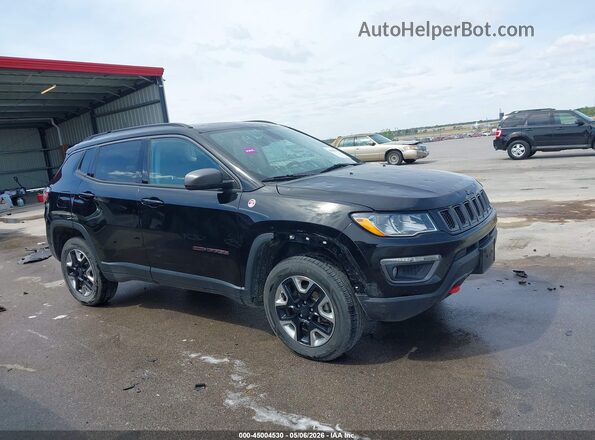 3C4NJDDB0JT210740 2018 JEEP COMPASS Black უკანა სალონის ხედი