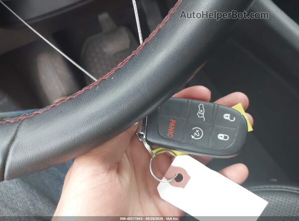 3C4NJDDB0NT198708 2022 JEEP COMPASS Gray Dashboard view