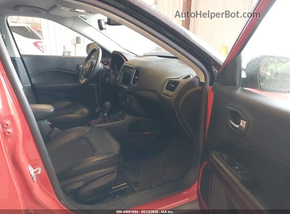 3C4NJDDB1LT236802 2020 JEEP COMPASS Orange Widok wnętrza z przodu