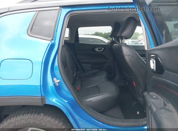 3C4NJDDB1NT111947 2022 JEEP COMPASS Blue 