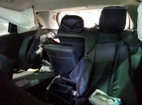 3C4NJDDB2JT207659 2018 JEEP COMPASS Green Vista de los asientos traseros