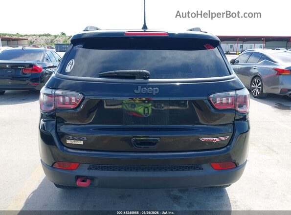 3C4NJDDB2KT748115 2019 JEEP COMPASS Black 
