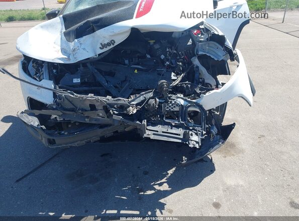 3C4NJDDB2NT193056 2022 JEEP COMPASS White Front view