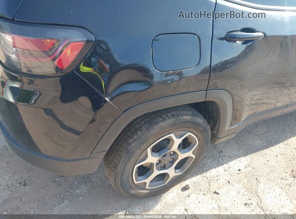 3C4NJDDB2NT207697 2022 JEEP COMPASS Black Vista frontal
