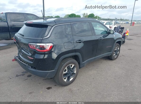 3C4NJDDB3JT419339 2018 JEEP COMPASS Black Задня права чверть