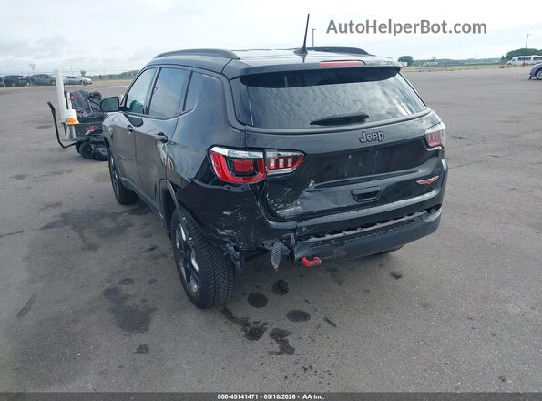 3C4NJDDB3JT419339 2018 JEEP COMPASS Black Вид спереду