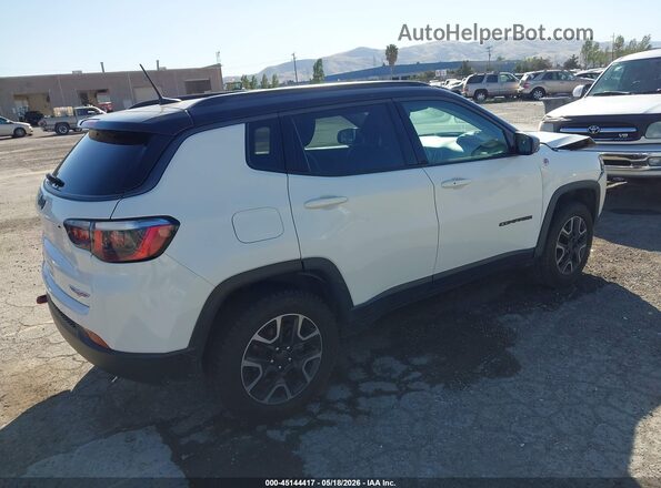 3C4NJDDB3KT709727 2019 JEEP COMPASS White უკანა მარჯვენა
