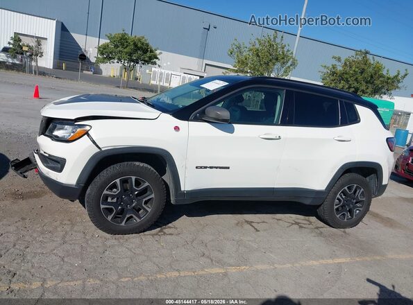 3C4NJDDB3KT709727 2019 JEEP COMPASS White სალონის 360-გრადუსიანი ხედი